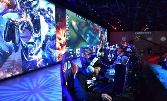 斯的复出不 斯的复出不