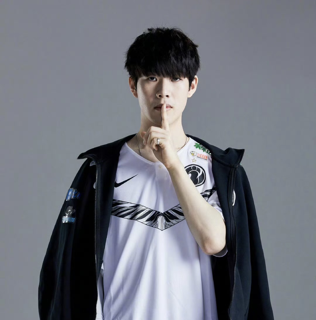 对阵东道主 对阵东道主